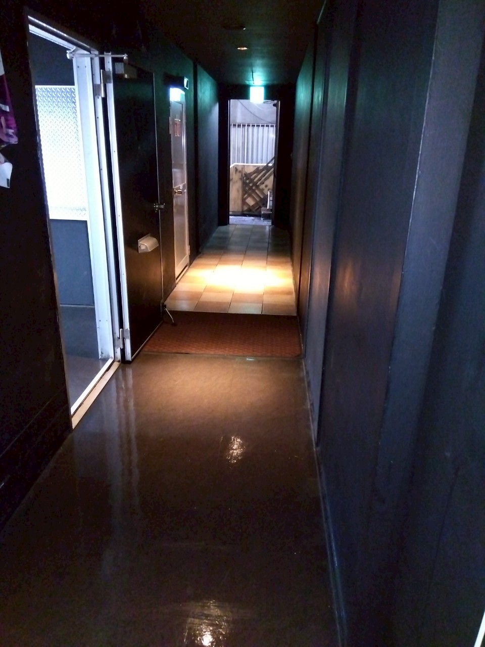 沖縄県国際通りビル清掃