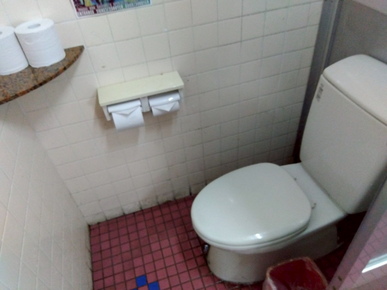 沖縄県国際通りビル清掃